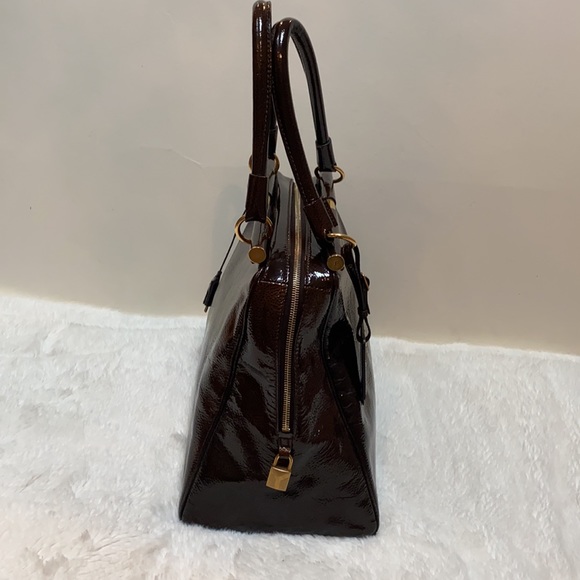 Yves Saint Laurent Majorelle Patent Leather Bag chocolate brown color - Picture 5 of 16